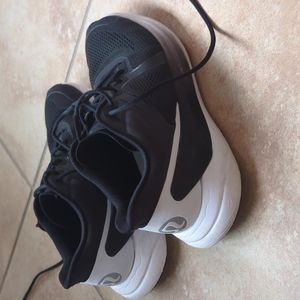 Lululemon Blissful Feel Running Shoe